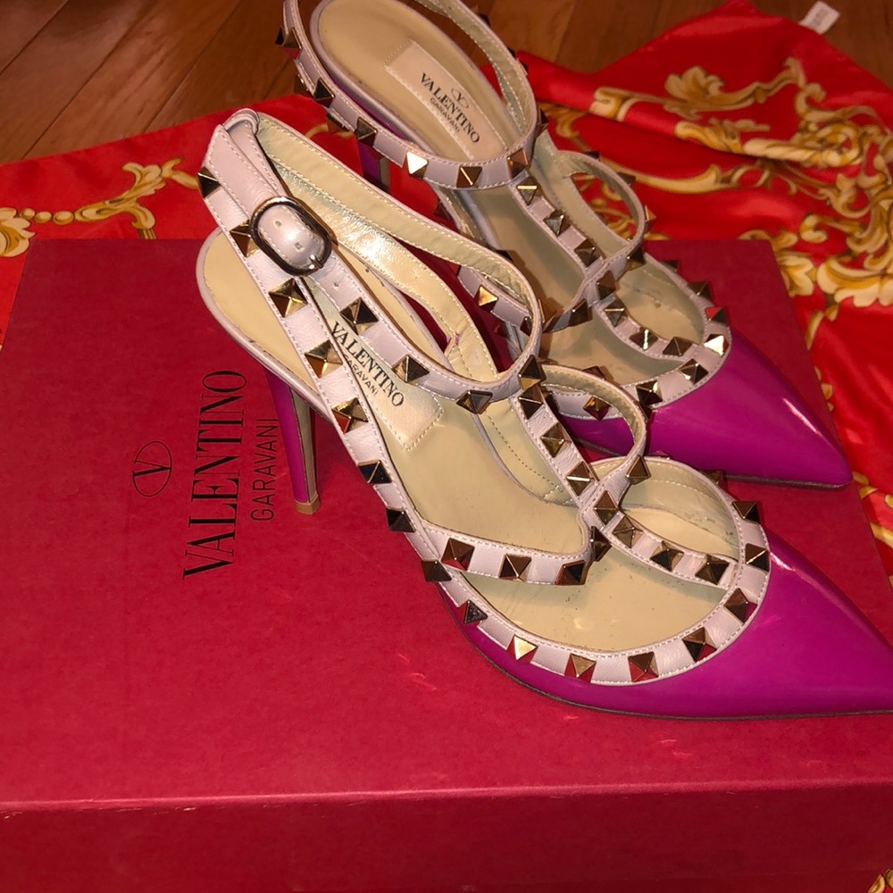✨Excellent Condition✨ Valentino Garavani Heels